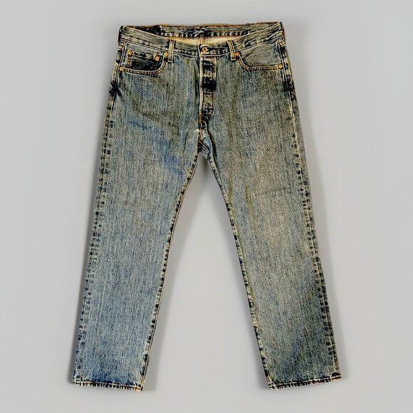 Levis Jeans 501 Men's Jeans Blue Denim Straight Leg Button Fly Size 35x30 - Picture 1 of 12